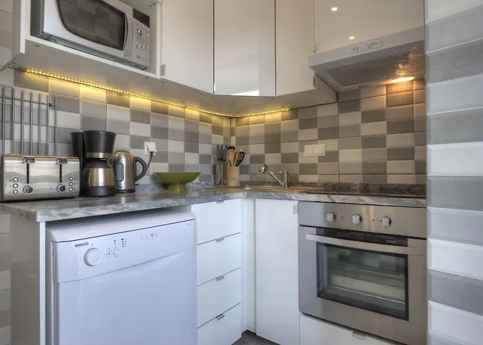 Angel's Duplex Terrace Five Bedrooms