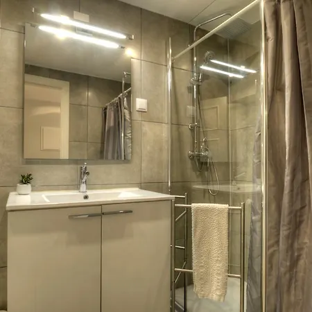 Angel's Duplex Terrace Five Bedrooms Lissabon