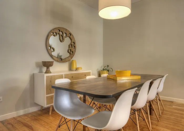 アパート Angel's Duplex Terrace Five Bedrooms リスボン