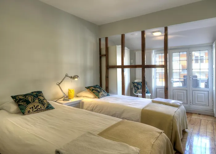 Angel's Duplex Terrace Five Bedrooms リスボン