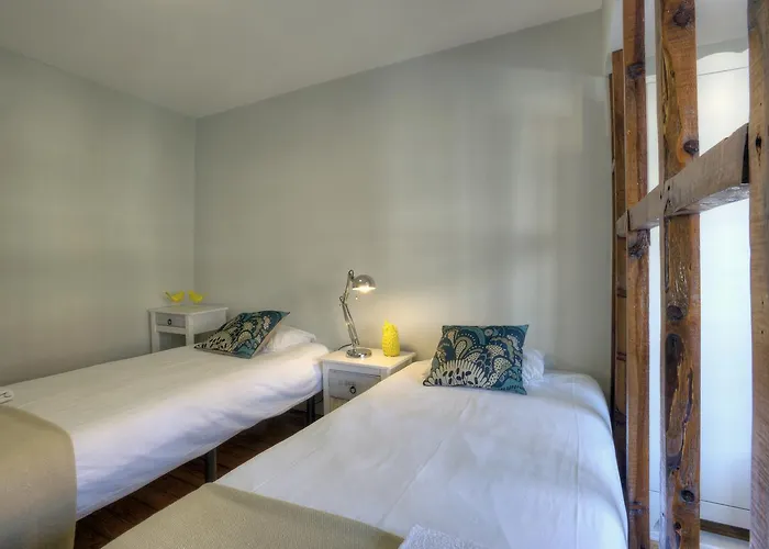 Angel's Duplex Terrace Five Bedrooms * Lisboa